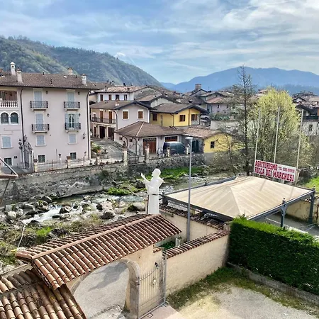 Rocca Dei Marchesi Lägenhetshotell 3*