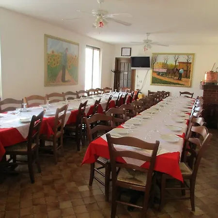 Rocca Dei Marchesi Lägenhetshotell